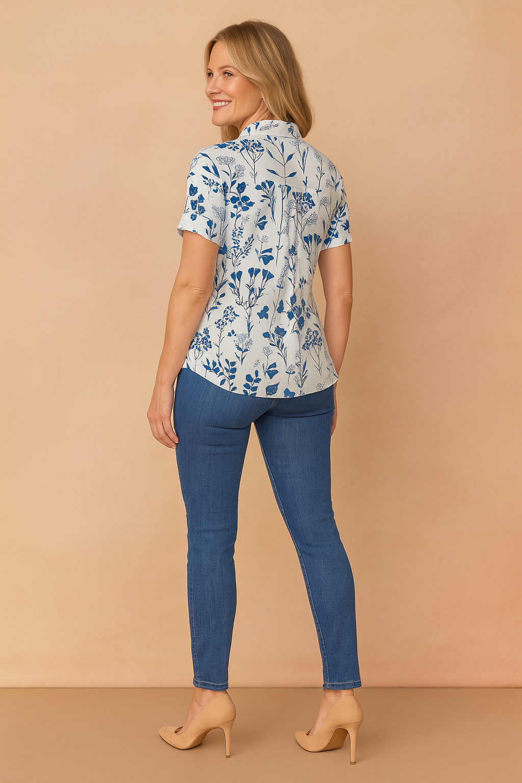 Siena | Women's Short-Sleeved Blouse for Summer Comfort and Style 1